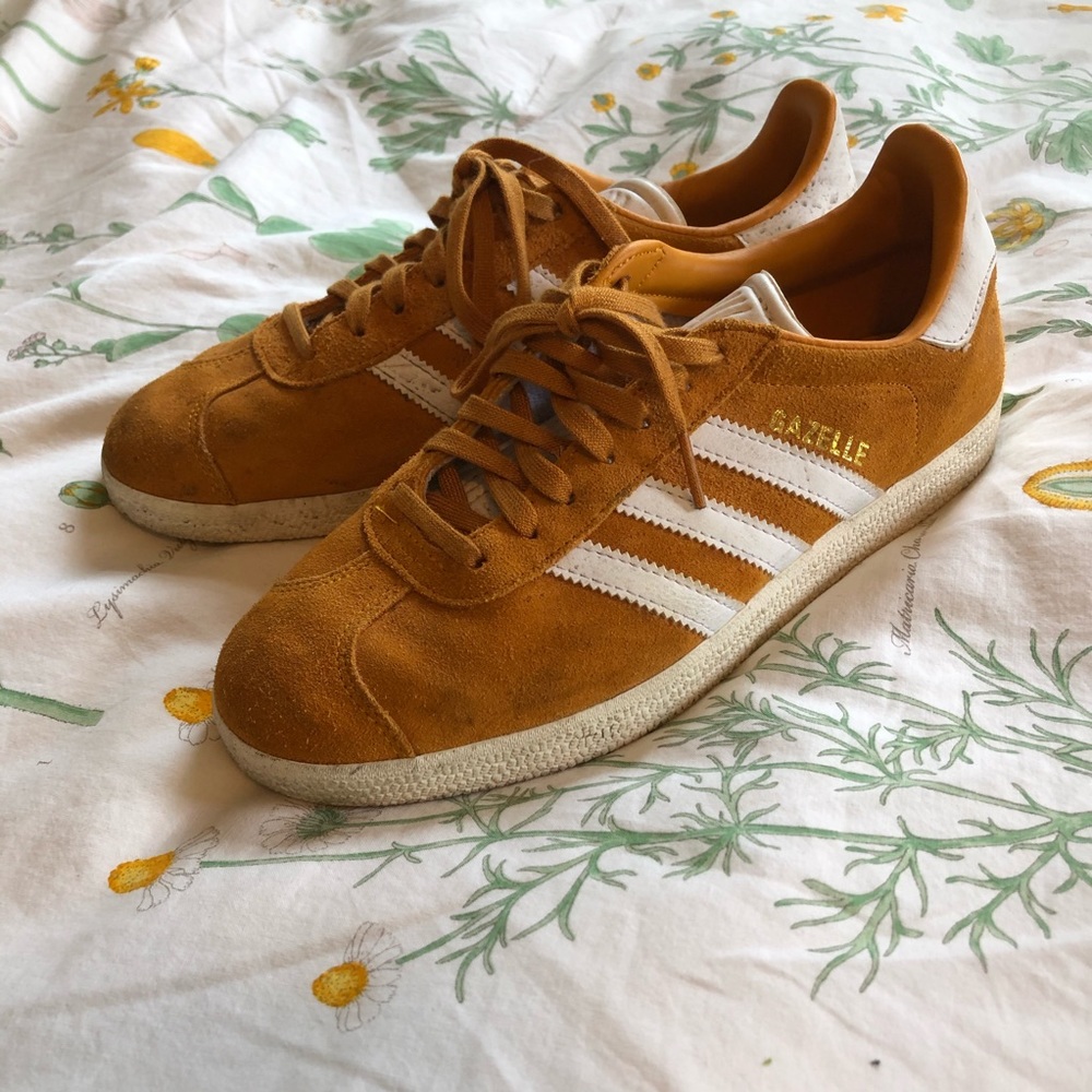 Adidas Gazelle lifestyle sneaker in crew yellow
